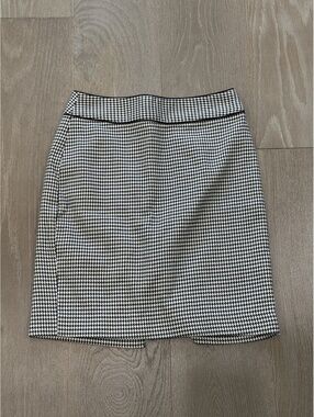 Banana Republic Houndstooth Mini Skirt